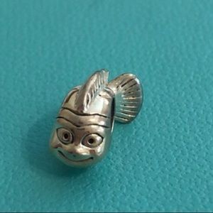 🐠Authentic Finding Nemo Chamilia Charm🐠